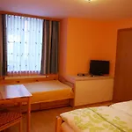 Haus Moser Quarto em Acomodações Particulares Wörschach