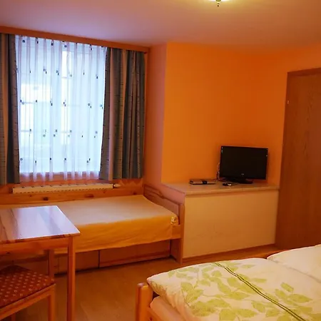 Haus Moser Quarto em Acomodações Particulares Wörschach