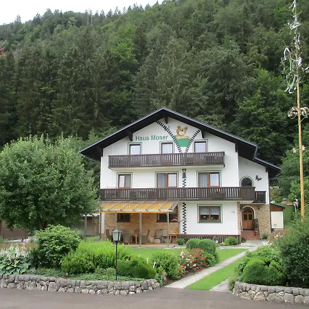 Ubytování v soukromí Haus Moser *